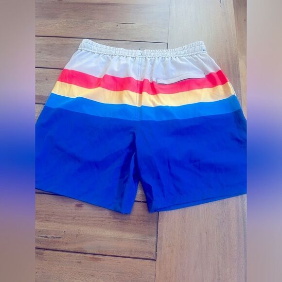 BUC-EES brand new Men’s swimming trunks; Size XL NWOT - Picture 3 of 5